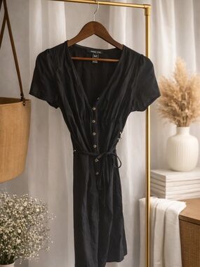 Forever 21 Black Button-Front Midi Dress